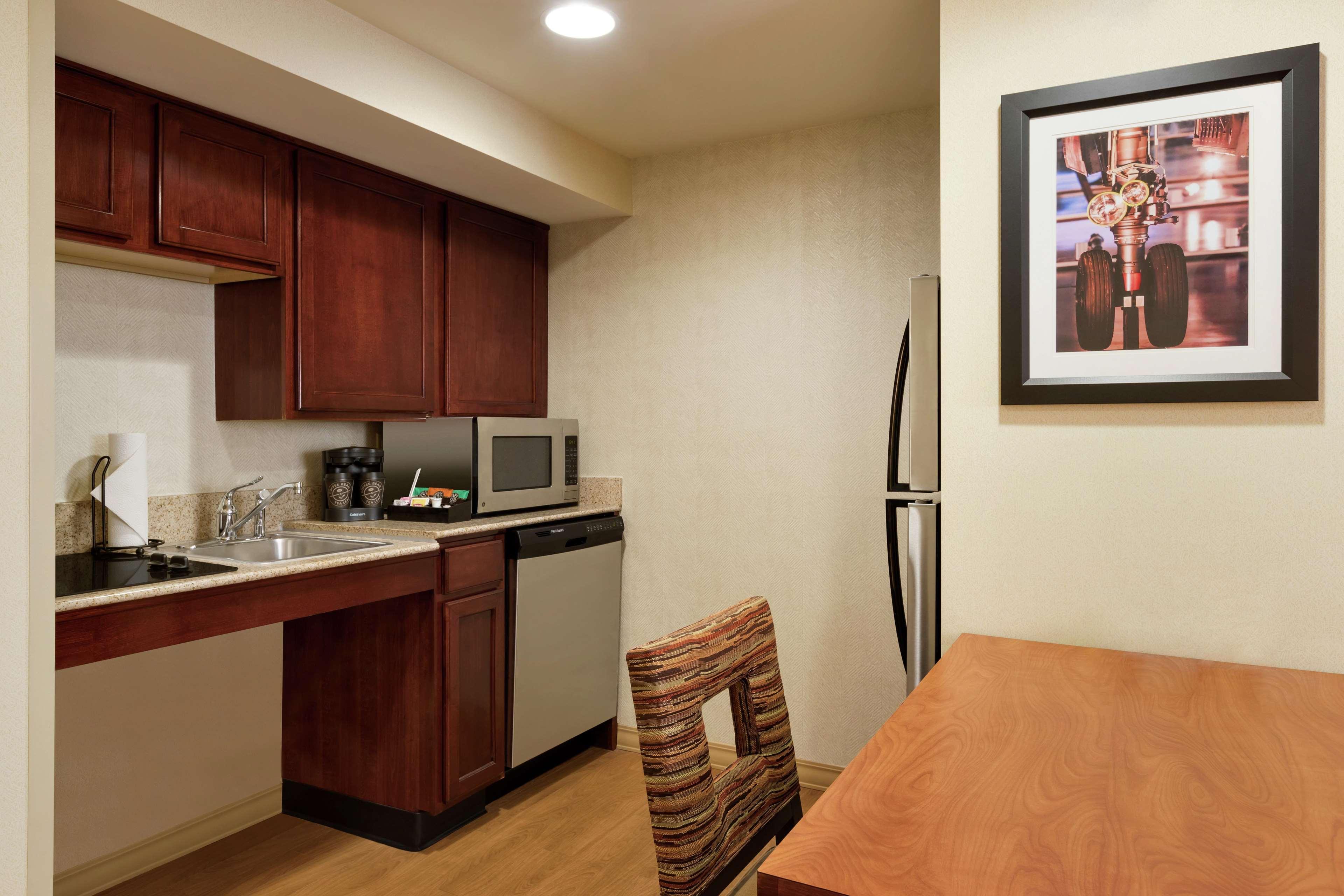 Homewood Suites By Hilton Dulles-North Loudoun Ашбърн Екстериор снимка
