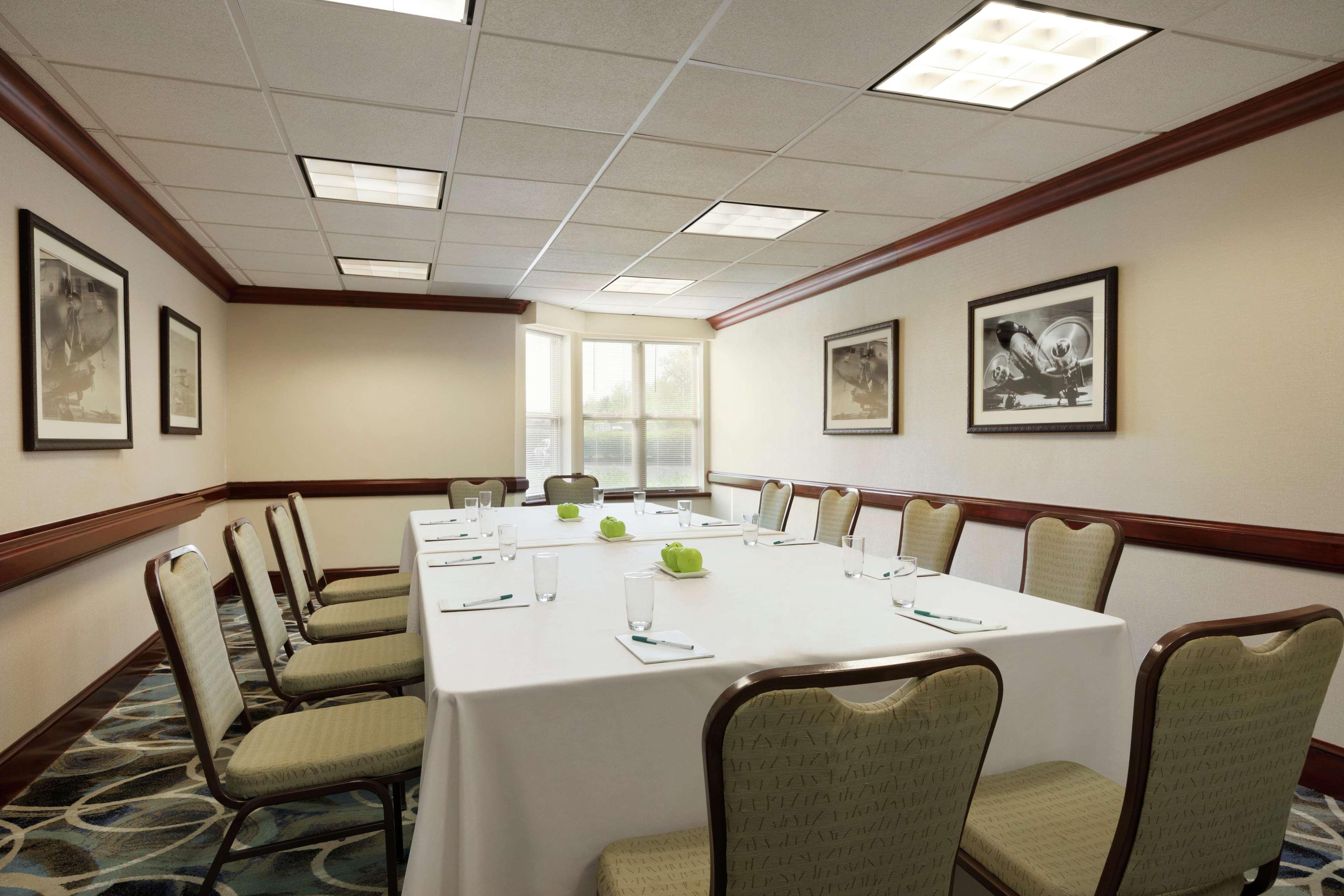 Homewood Suites By Hilton Dulles-North Loudoun Ашбърн Екстериор снимка