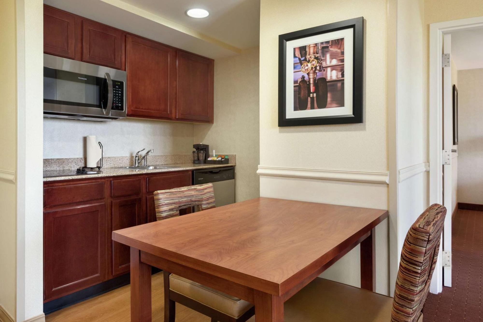 Homewood Suites By Hilton Dulles-North Loudoun Ашбърн Екстериор снимка